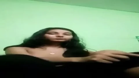 Desi muskan giving blowjob with wet pussy Desi Porn MMS